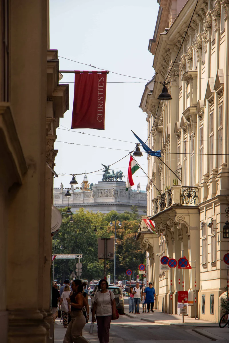 Street10